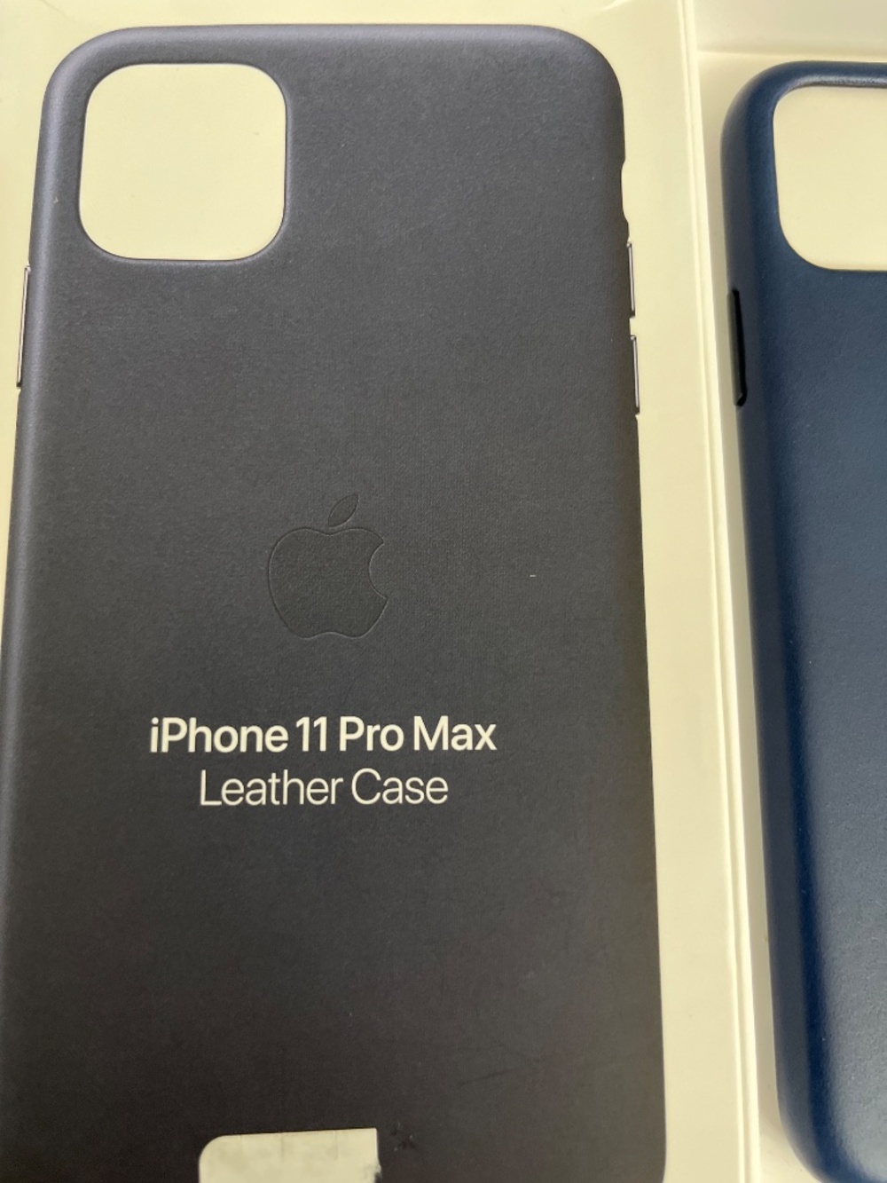 New Apple Leather Case for iPhone 11 Pro Max - Deep Blue - Picture 2 of 8